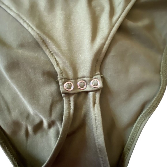 NWT Nina Parker Women's Plus Trendy V-Neck Tee Bodysuit Ivy Green  Size 2X - Picture 6 of 14